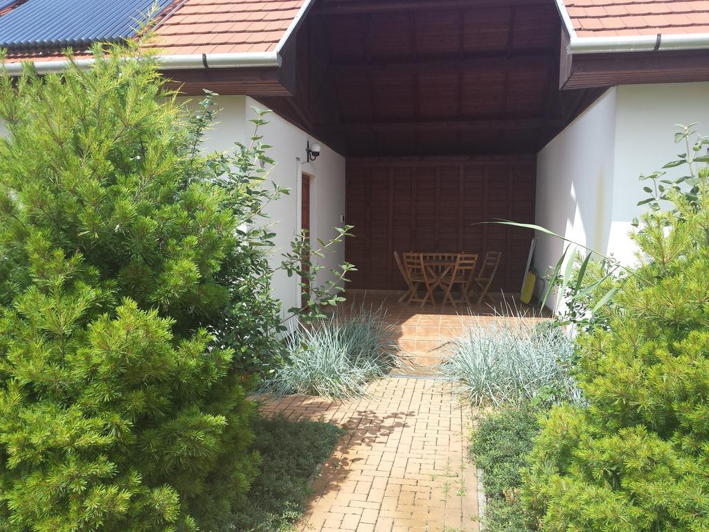 Nadas Panzio Tiszafüred Exterior foto